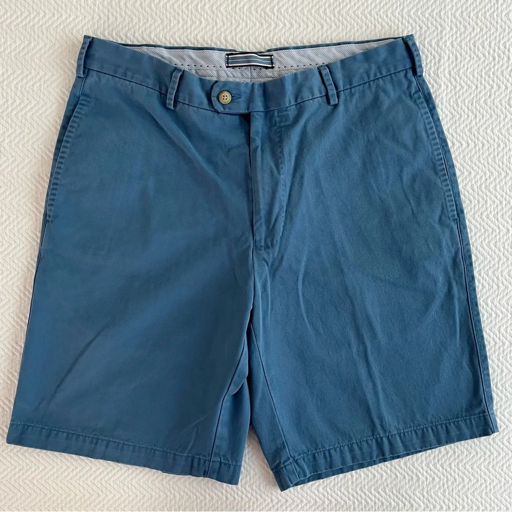 Peter Millar Crown Blue Flat Front Chino Shorts Size 33